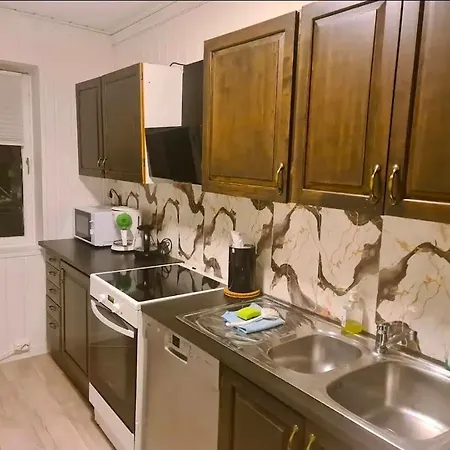 Sentral Trolltunga Appartement